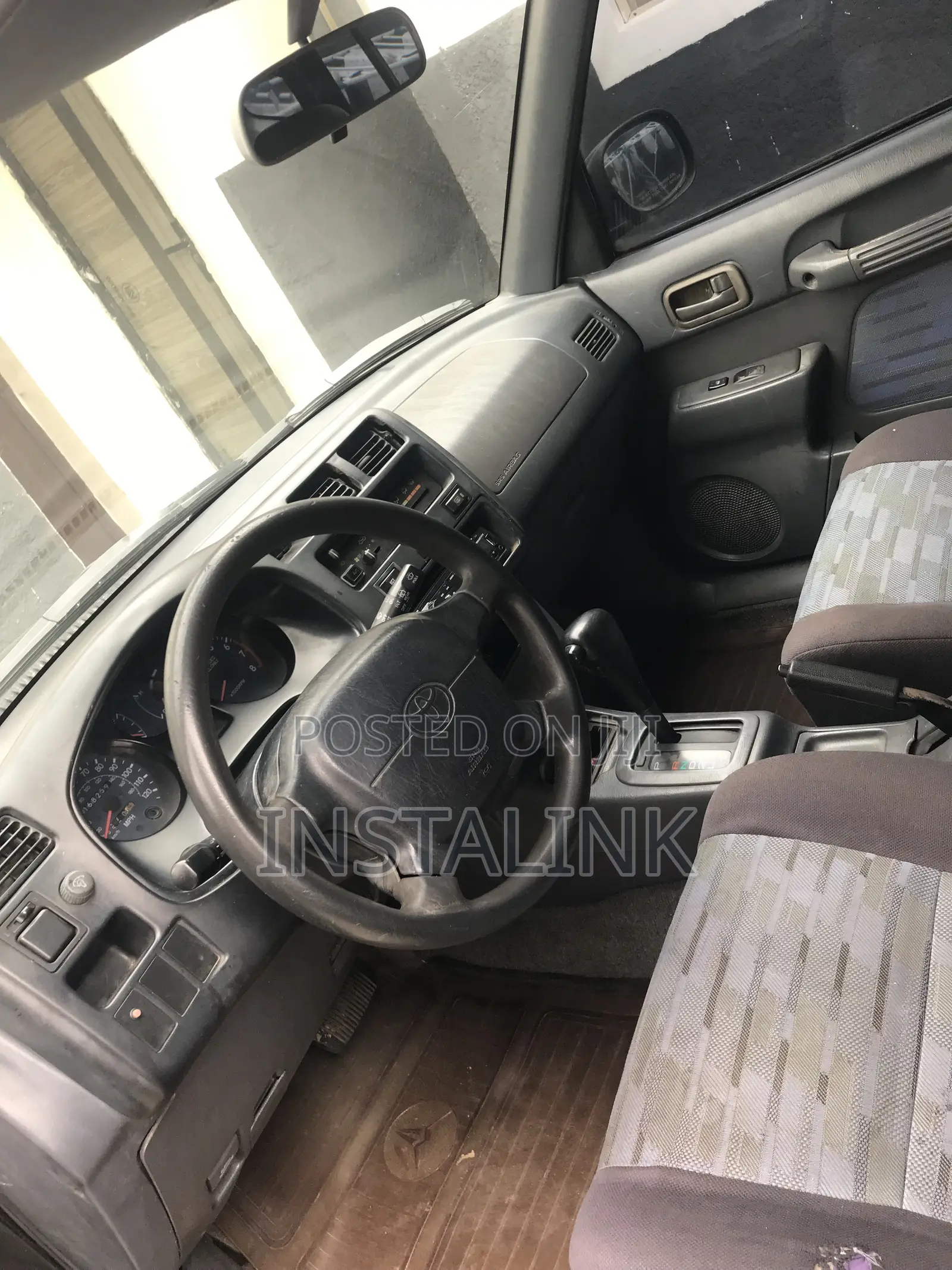 Toyota RAV4 Automatic 2000 Black