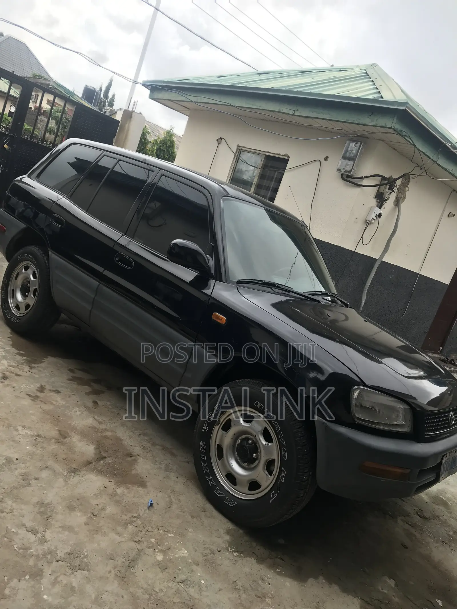 Toyota RAV4 Automatic 2000 Black