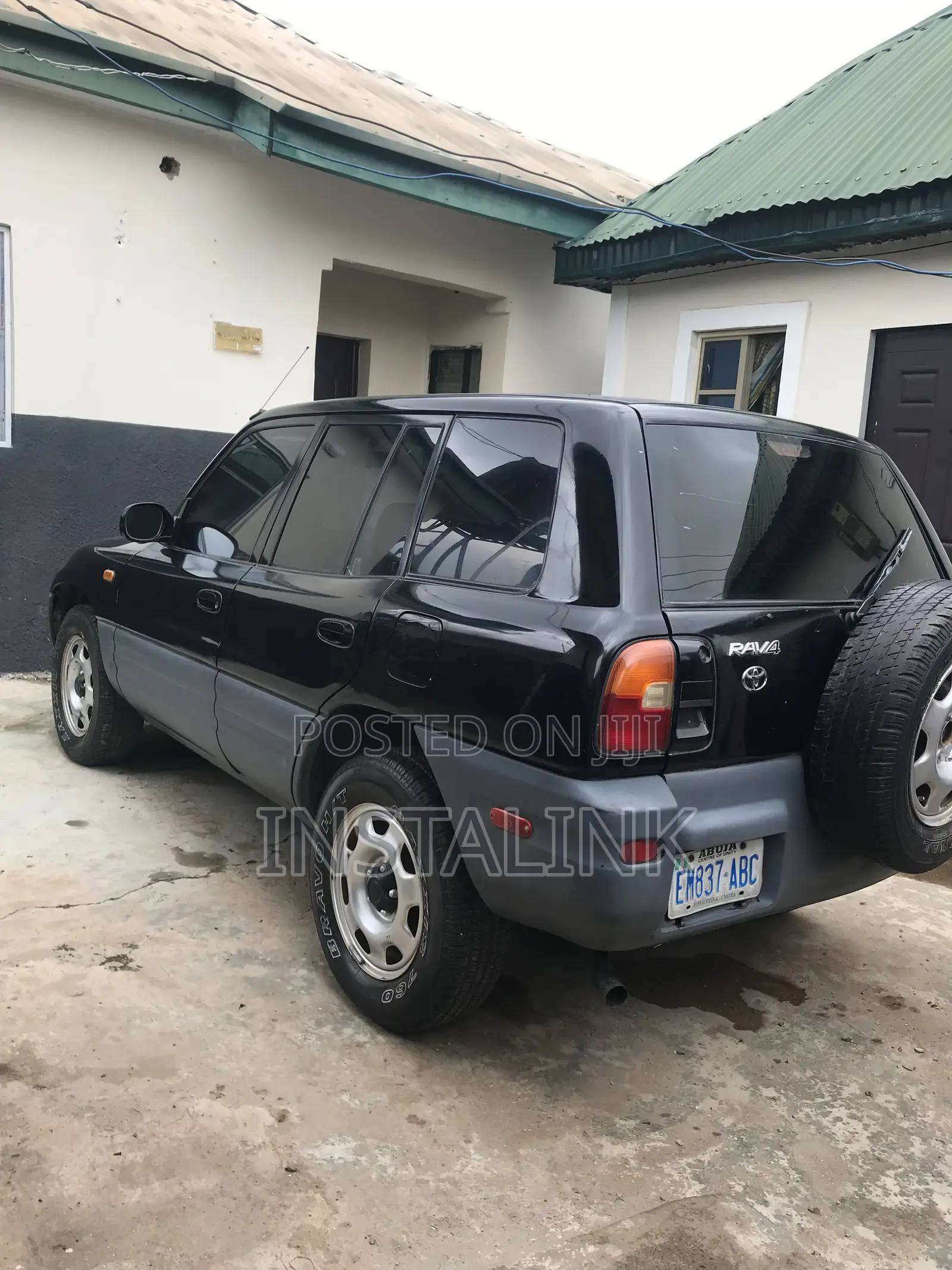 Toyota RAV4 Automatic 2000 Black