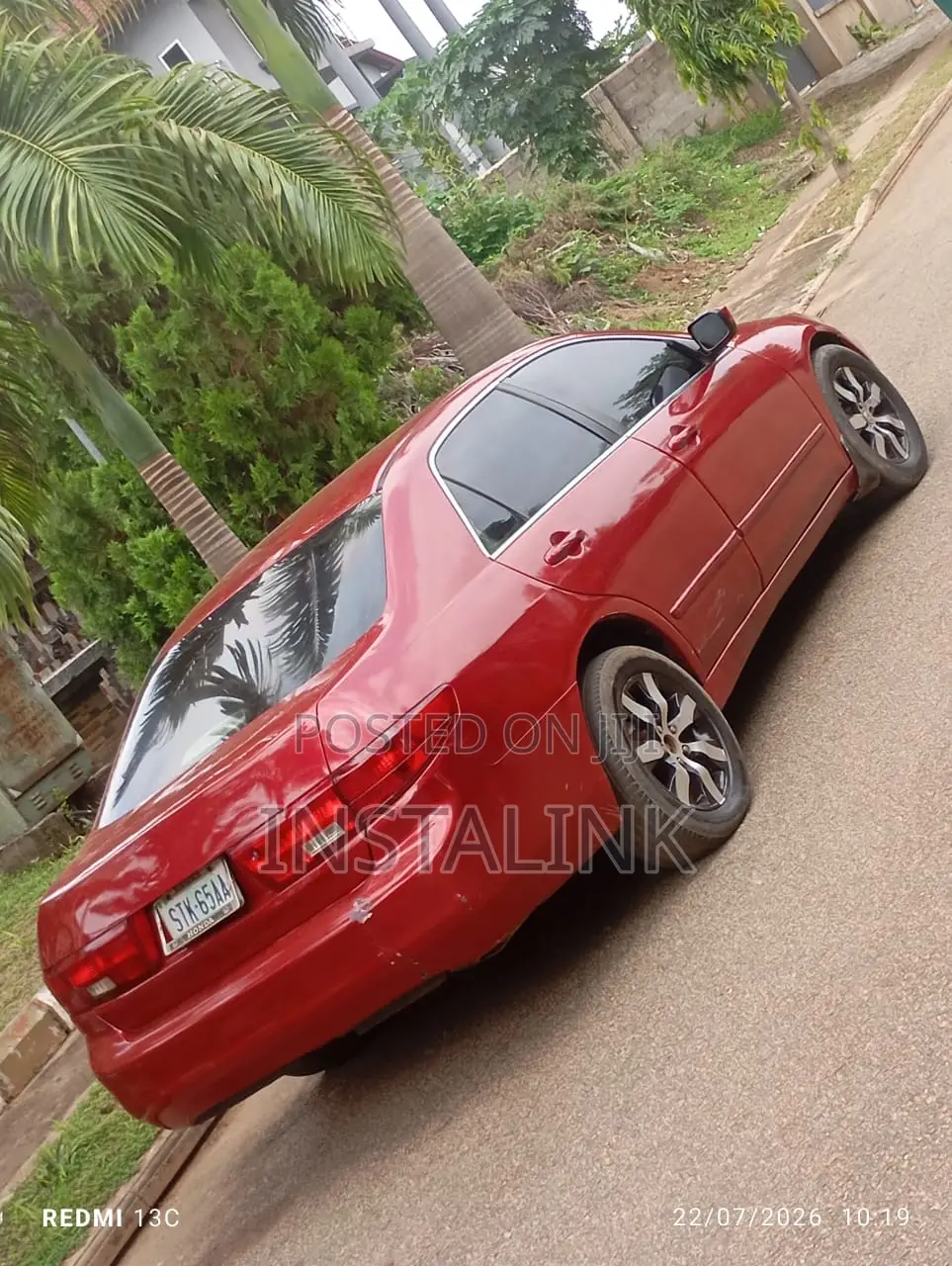 Honda Accord 2.0 Comfort Automatic 2005 Maroon