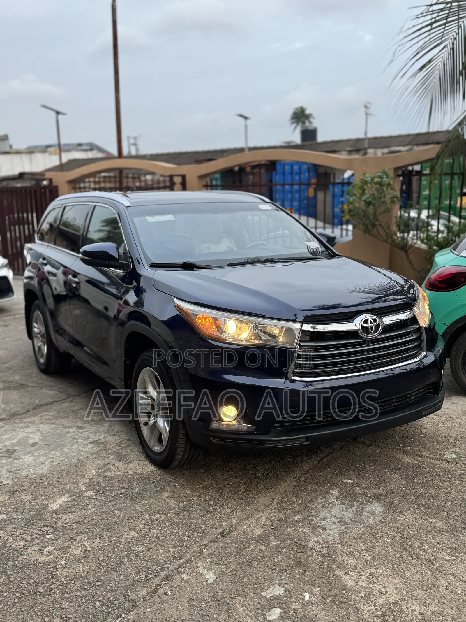 Toyota Highlander Limited 4dr SUV AWD (3.5L 6cyl 6A) 2015 Blue