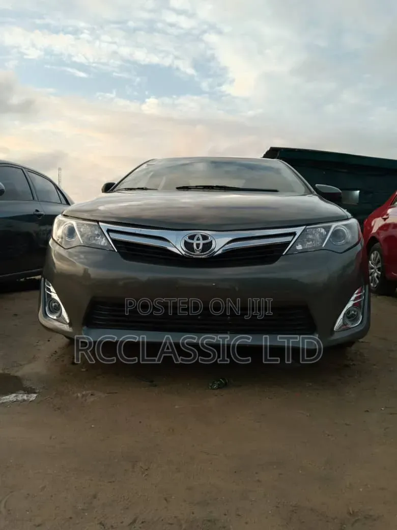Toyota Camry 2013 Green