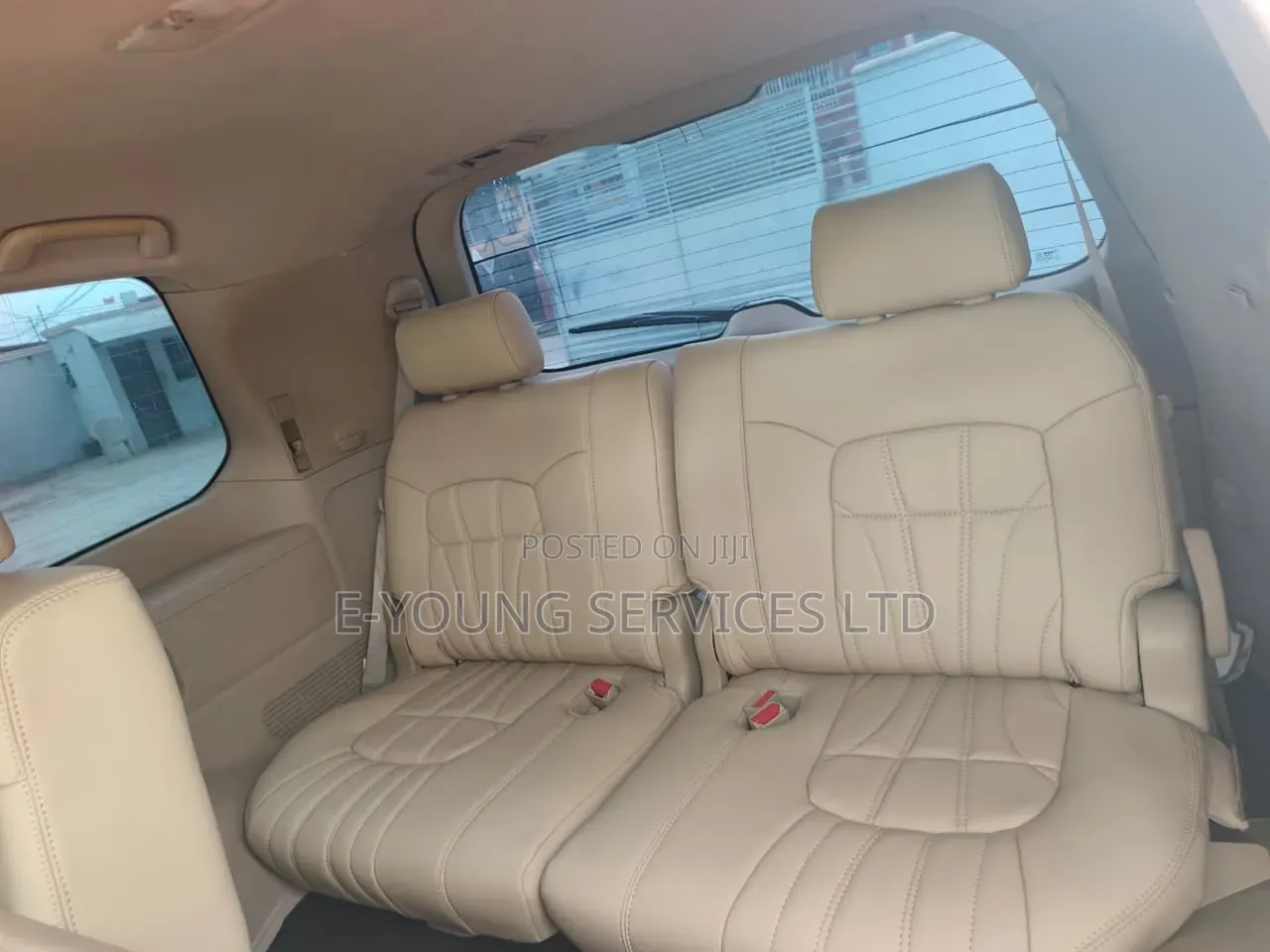 Toyota Land Cruiser 4.6 V8 GXR 2017 Black