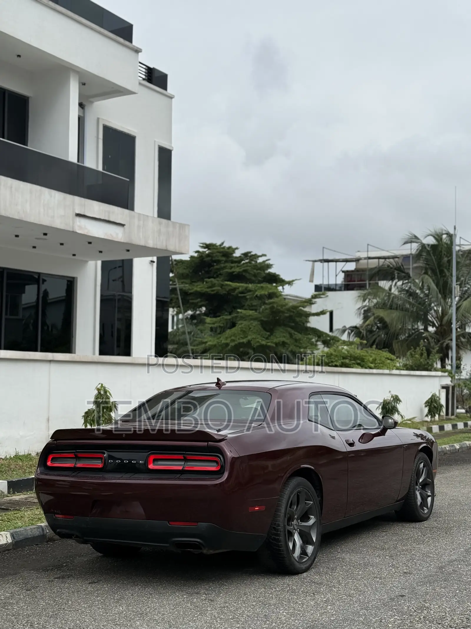 Dodge Challenger SXT RWD 2018 Burgundy