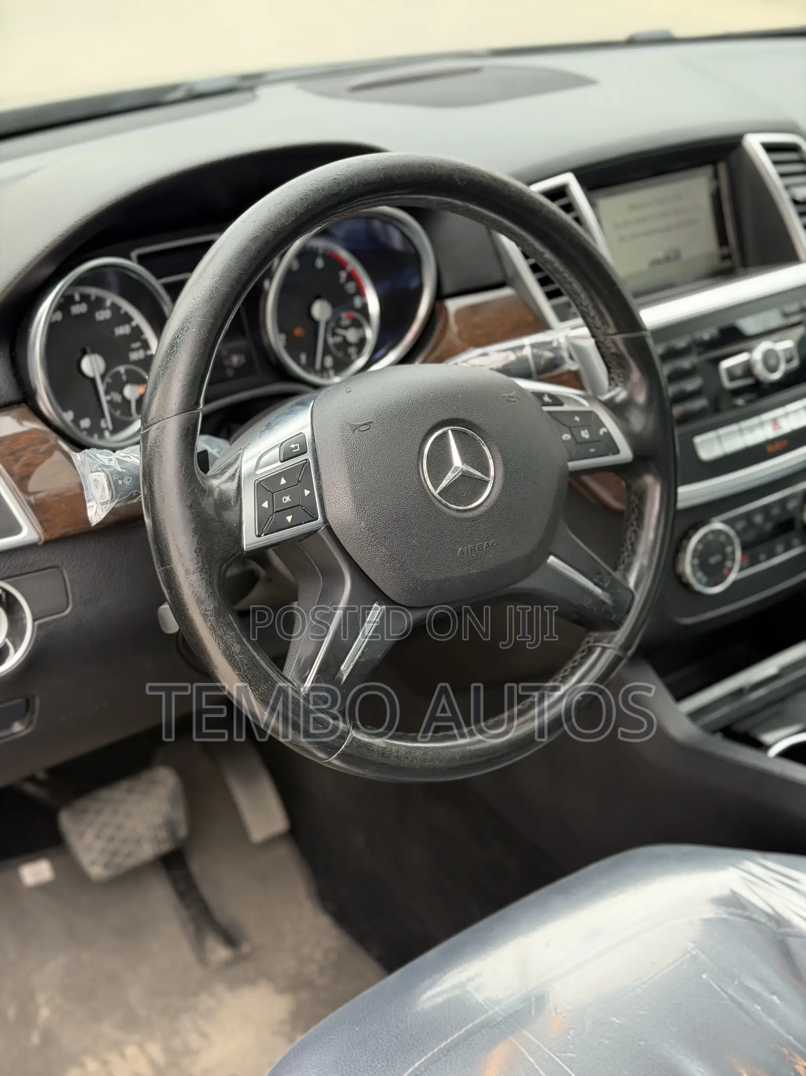 Mercedes-Benz M Class ML350 4MATIC 4dr SUV AWD (3.5L 6cyl 7A) 2014