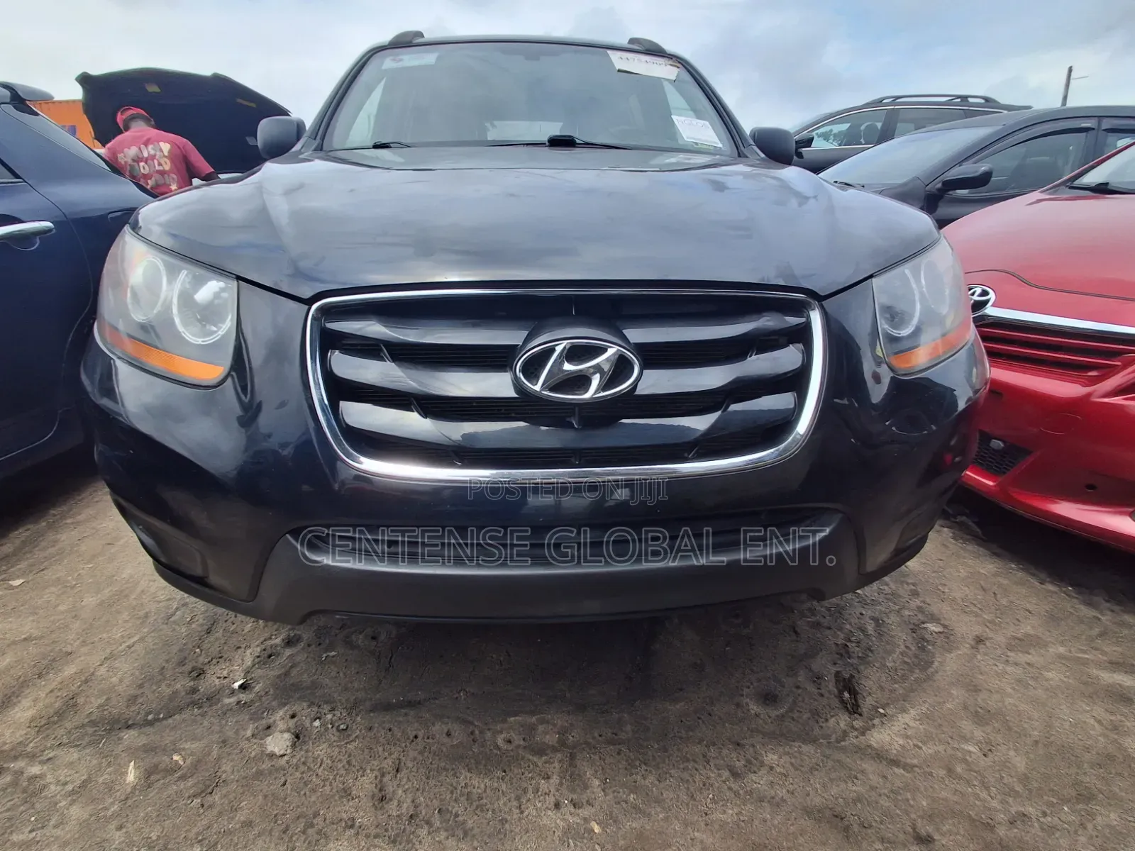 Hyundai Santa Fe 2011 Black