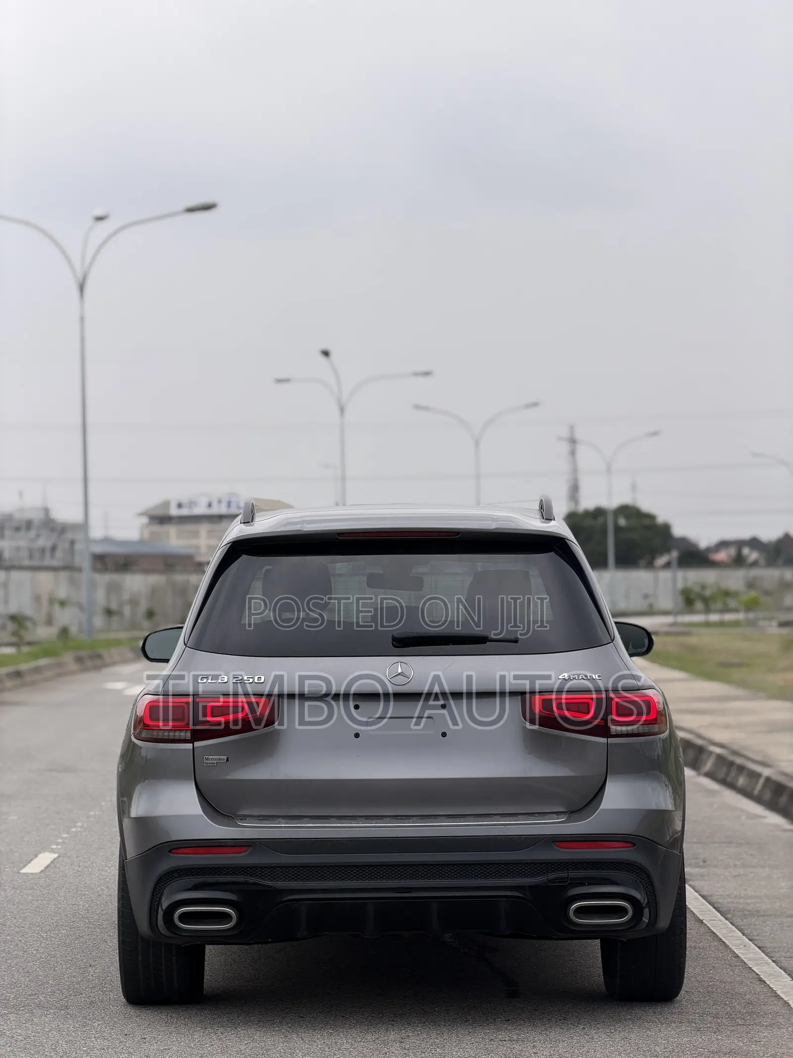 Mercedes-Benz GLB-Class GLB 250 4MATIC 2021 Gray
