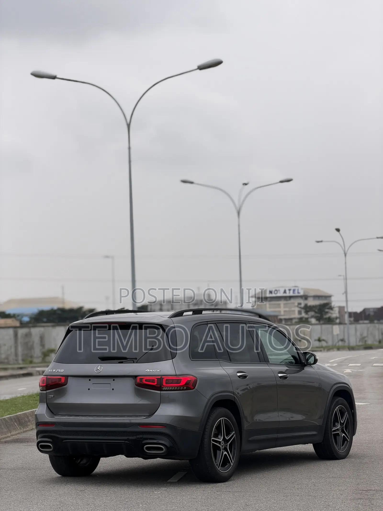 Mercedes-Benz GLB-Class GLB 250 4MATIC 2021 Gray