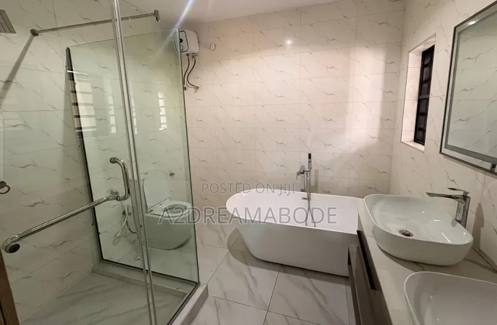 Furnished 4bdrm Duplex in Ogudu for sale