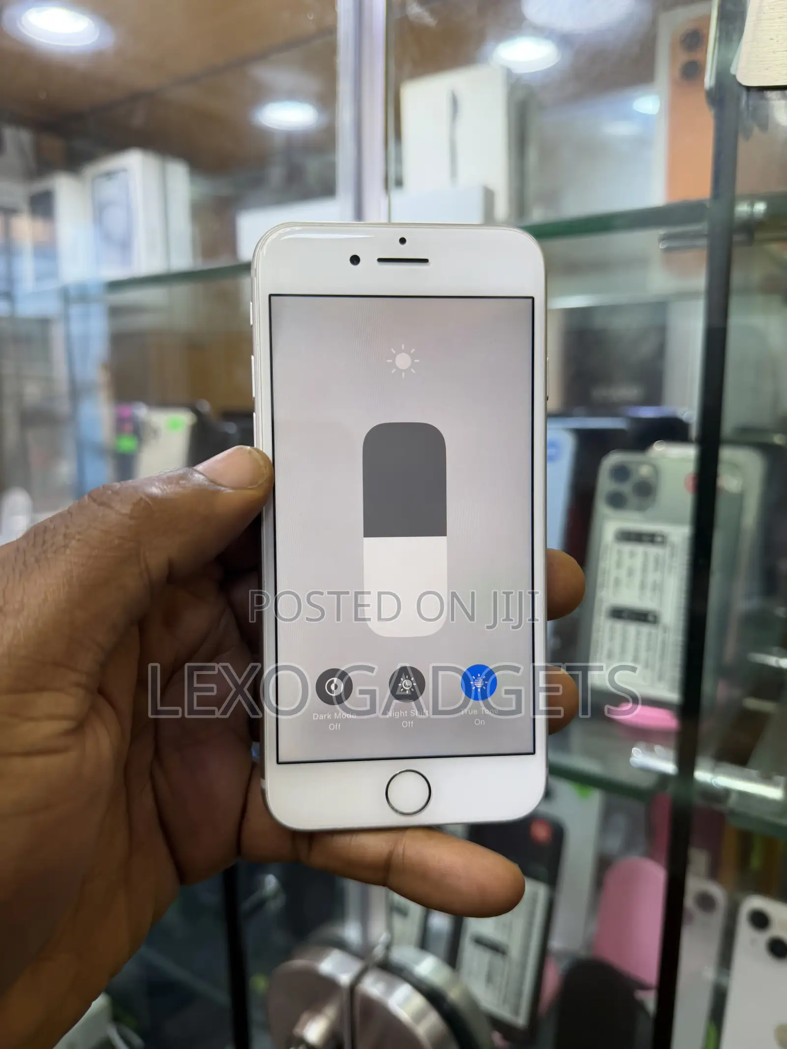 Apple iPhone 8 64 GB White