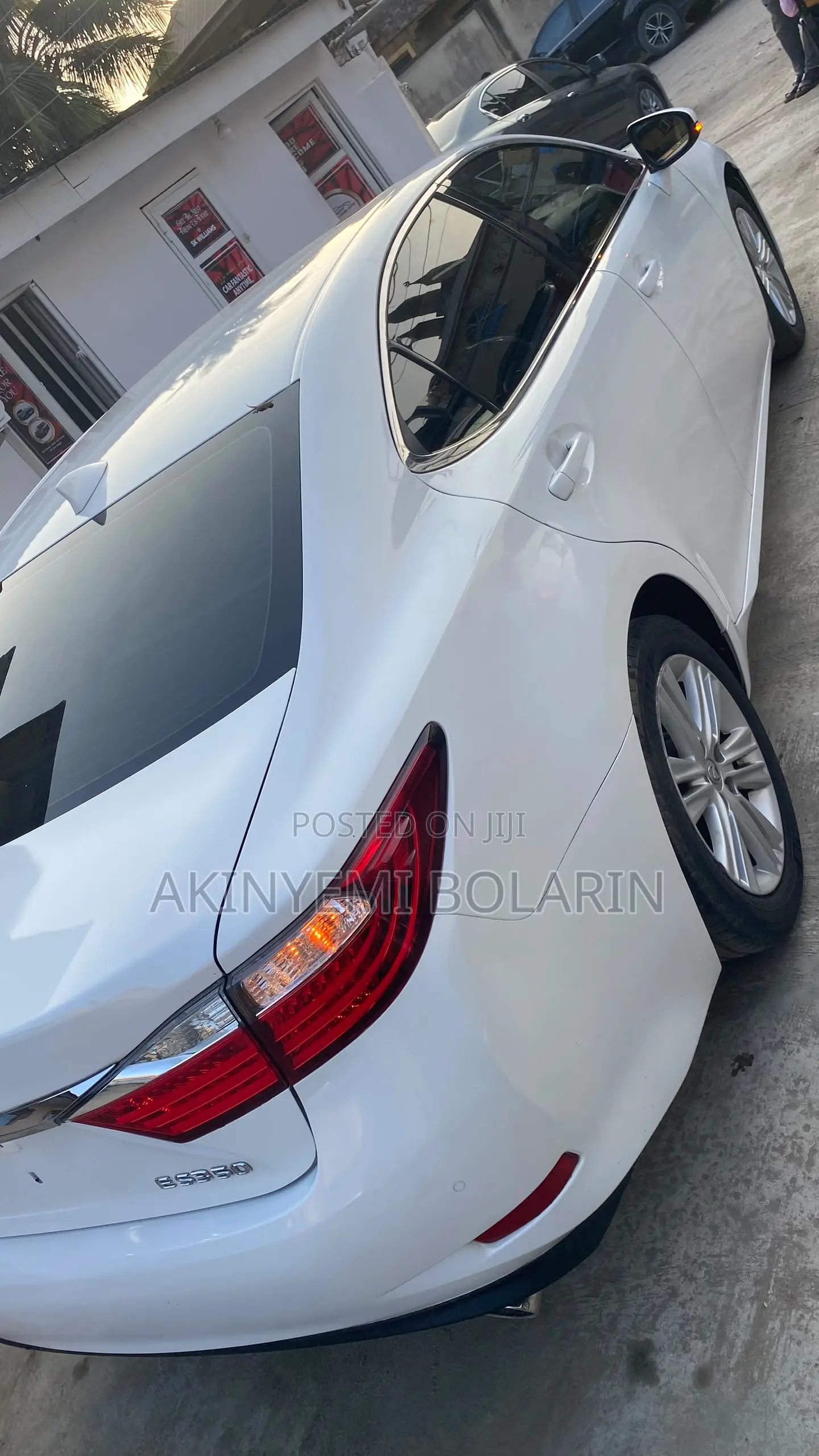 Lexus ES 350 FWD 2014 White