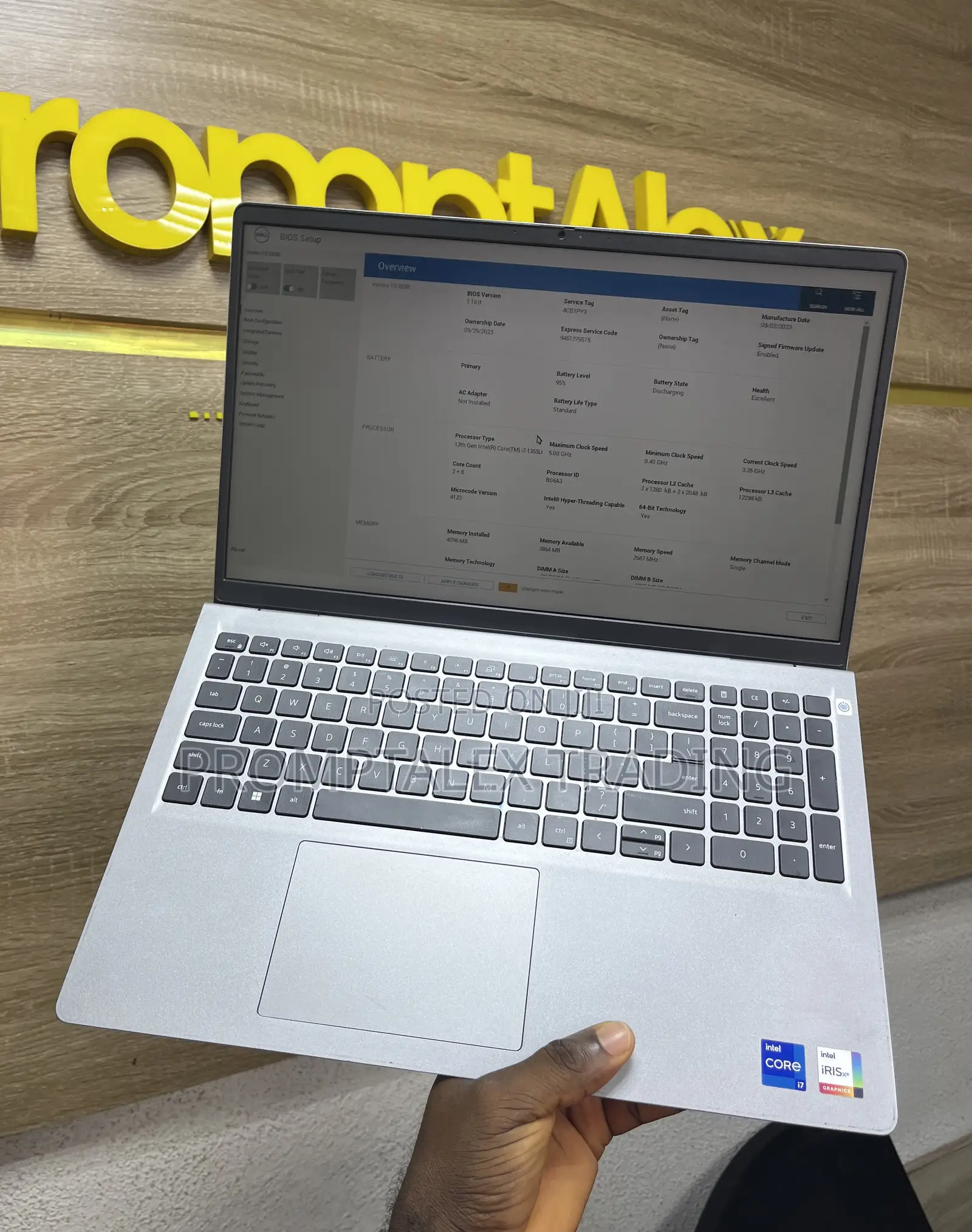 Laptop Dell Vostro 3520 16GB Intel Core i7 SSD 512GB