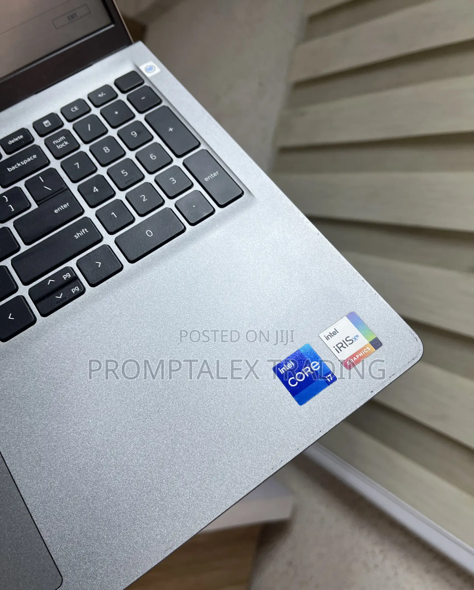 Laptop Dell Vostro 15 3530 16GB Intel Core i7 SSD 512GB