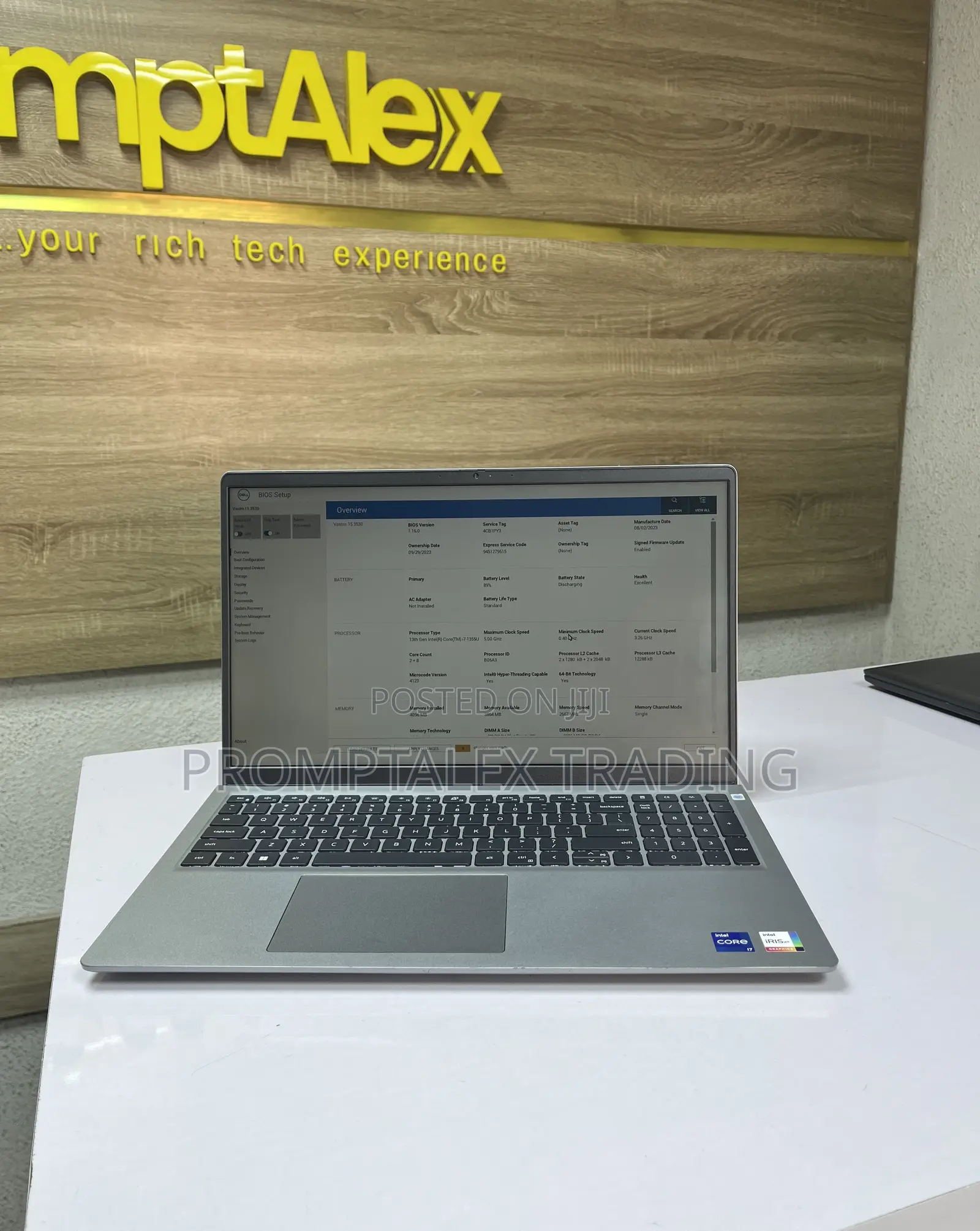 Laptop Dell Vostro 15 3530 16GB Intel Core i7 SSD 256GB