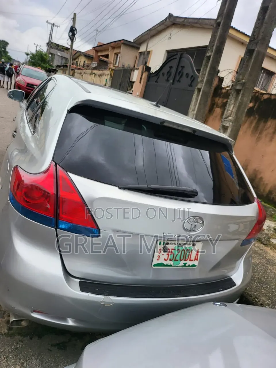 Toyota Venza 2010 Silver