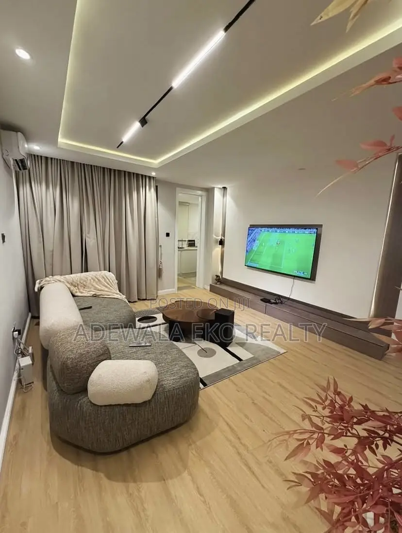 Cozy 1-Bedroom Apartment Lekki Phase 1