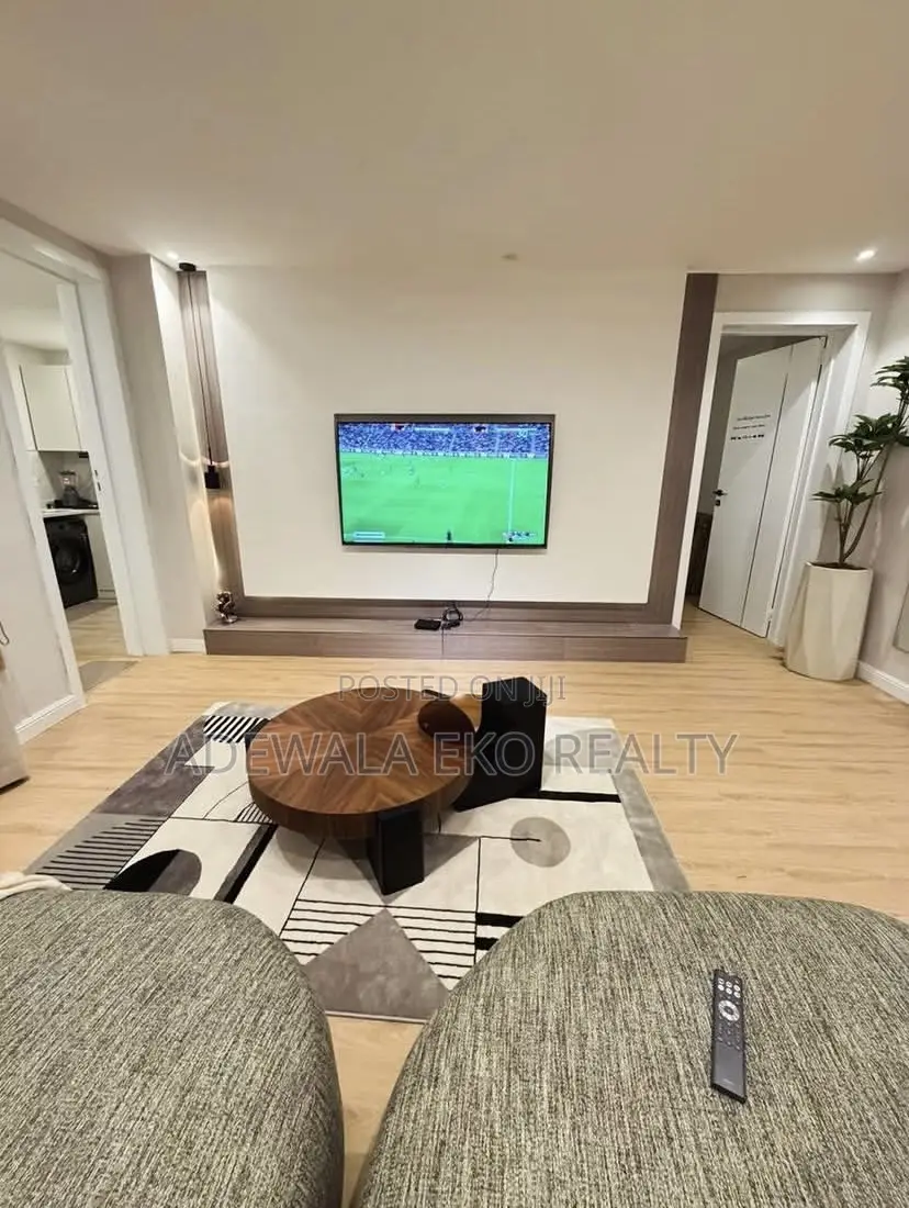 Cozy 1-Bedroom Apartment Lekki Phase 1