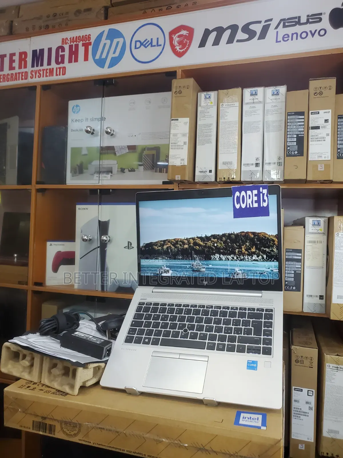 New Laptop HP EliteBook 725 8GB Intel Core i3 SSD 256GB