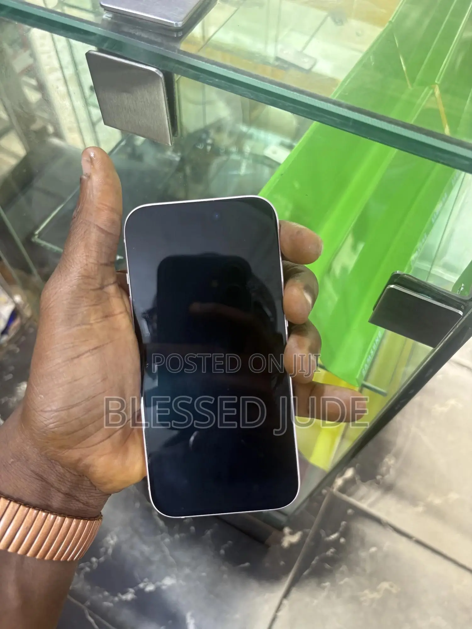 Apple iPhone 15 256 GB Pink