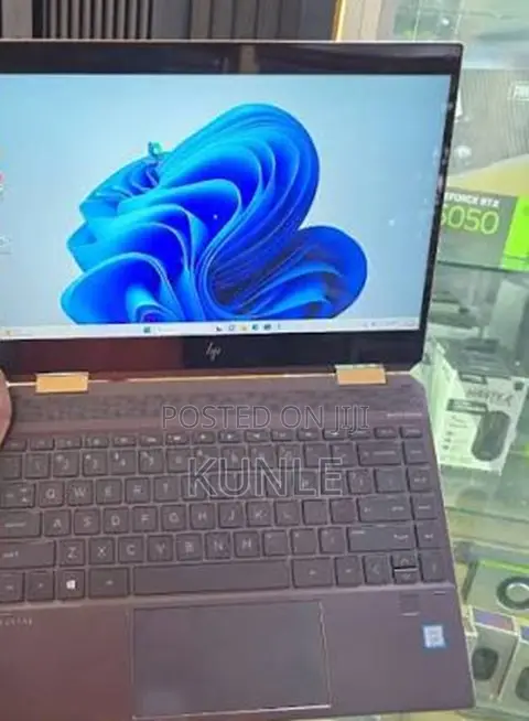 New Laptop HP 14-ep0063 16GB Intel Core Ultra 7 SSD 1T
