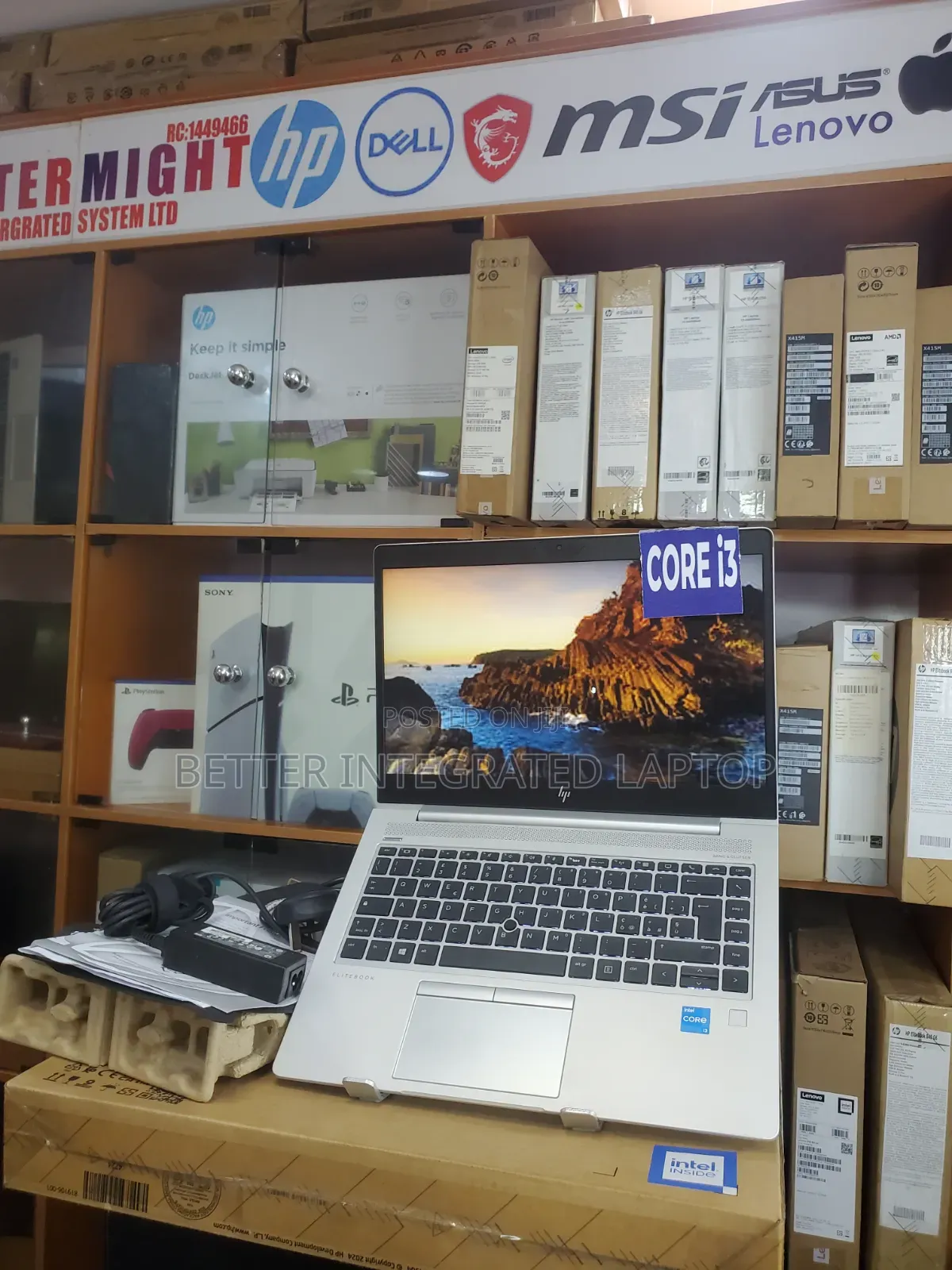 New Laptop HP EliteBook 725 16GB Intel Core i3 SSD 256GB