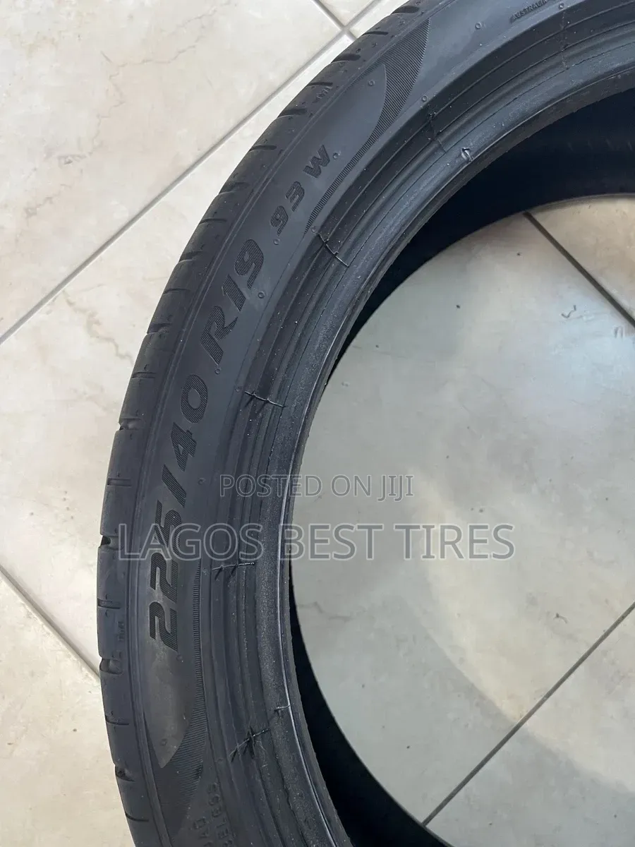 Premium Pirelli P Zero (Pz4) 225/40r19 Xl (Mo)