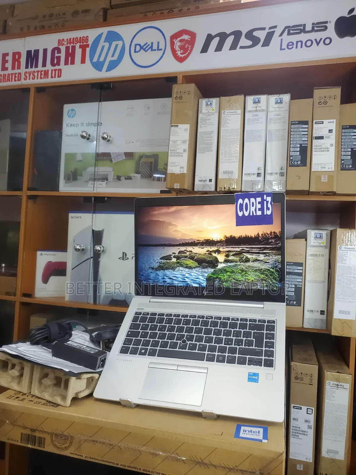 New Laptop HP EliteBook 725 4GB Intel Core i3 SSD 512GB