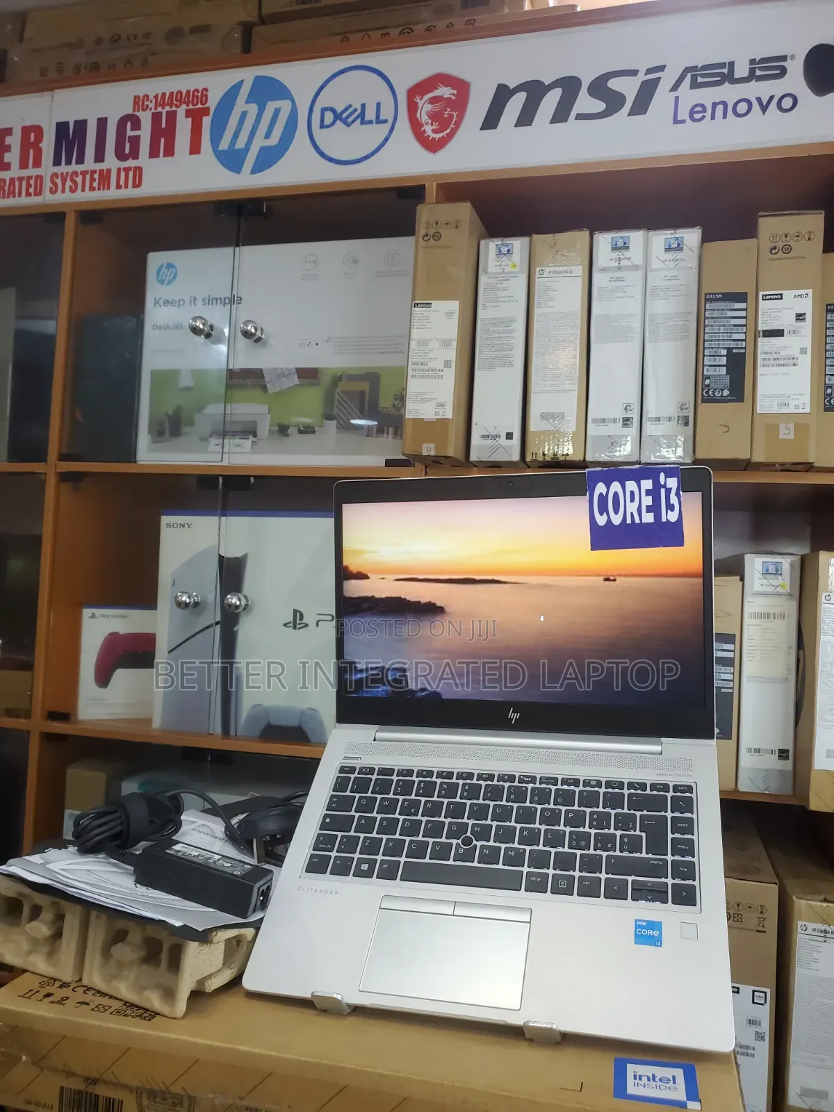 New Laptop HP EliteBook 725 4GB Intel Core i3 SSD 512GB