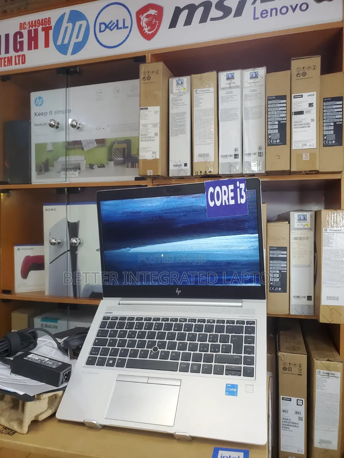 New Laptop HP EliteBook 725 G2 4GB Intel Core i3 SSD 256GB