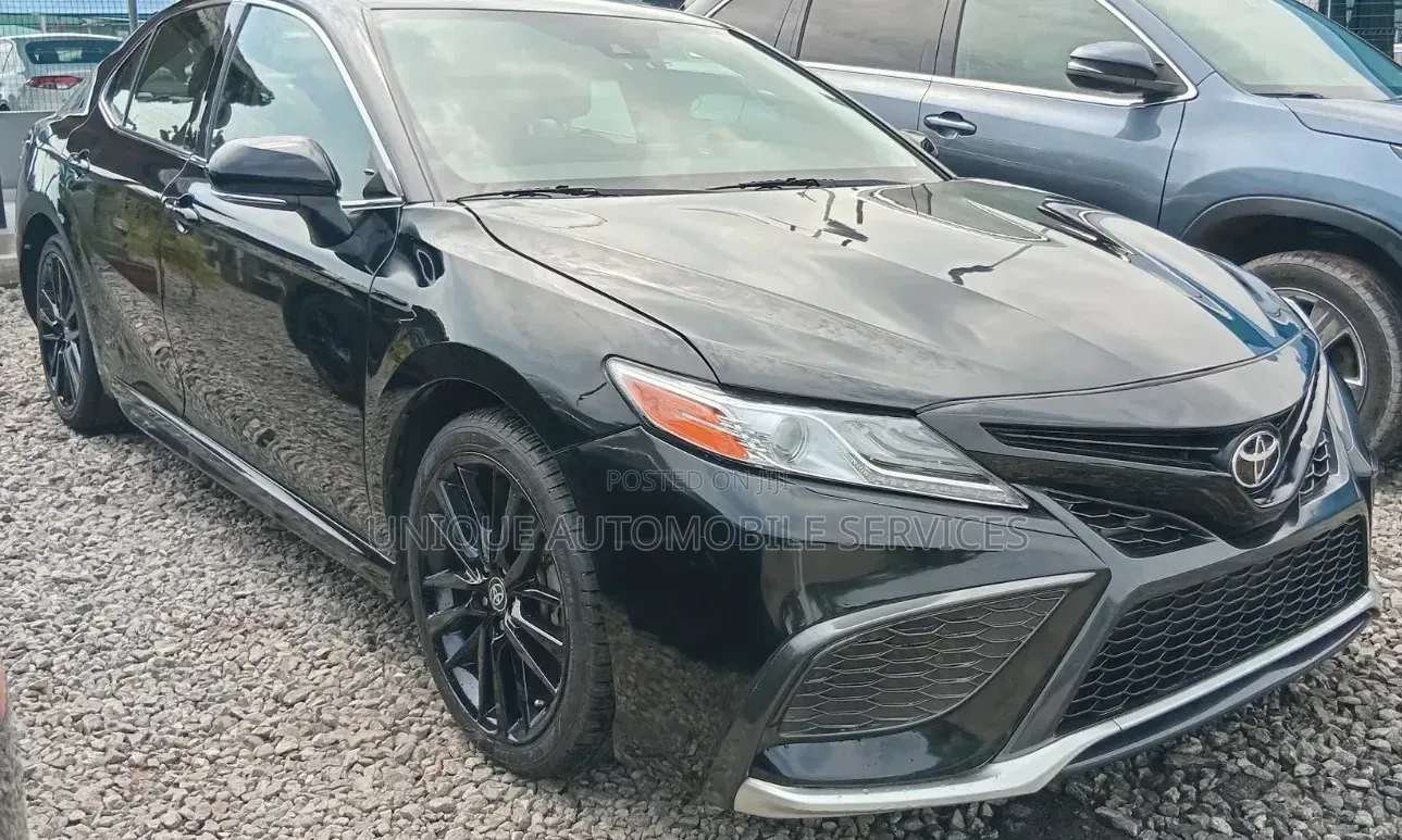 Toyota Camry SE Nightshade AWD 2024 Black