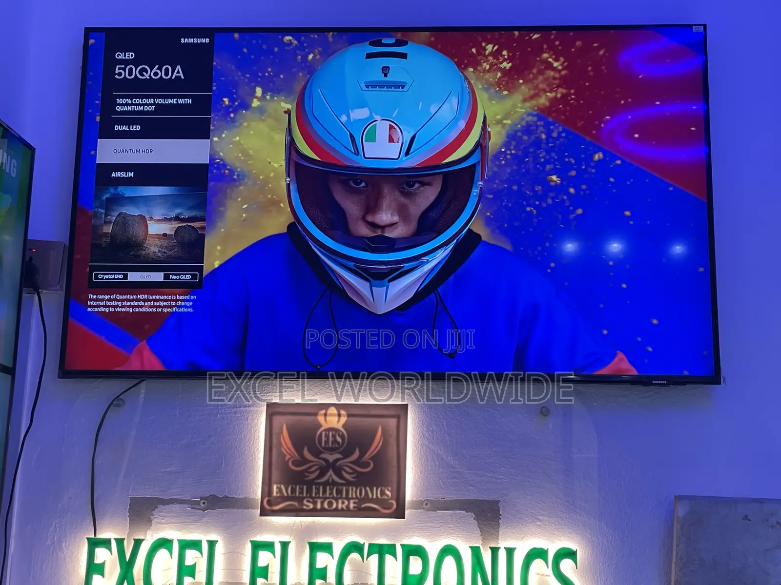 50 “ Stunning Samsung QLED AirSlim Smart TV With Vibrant Colors.