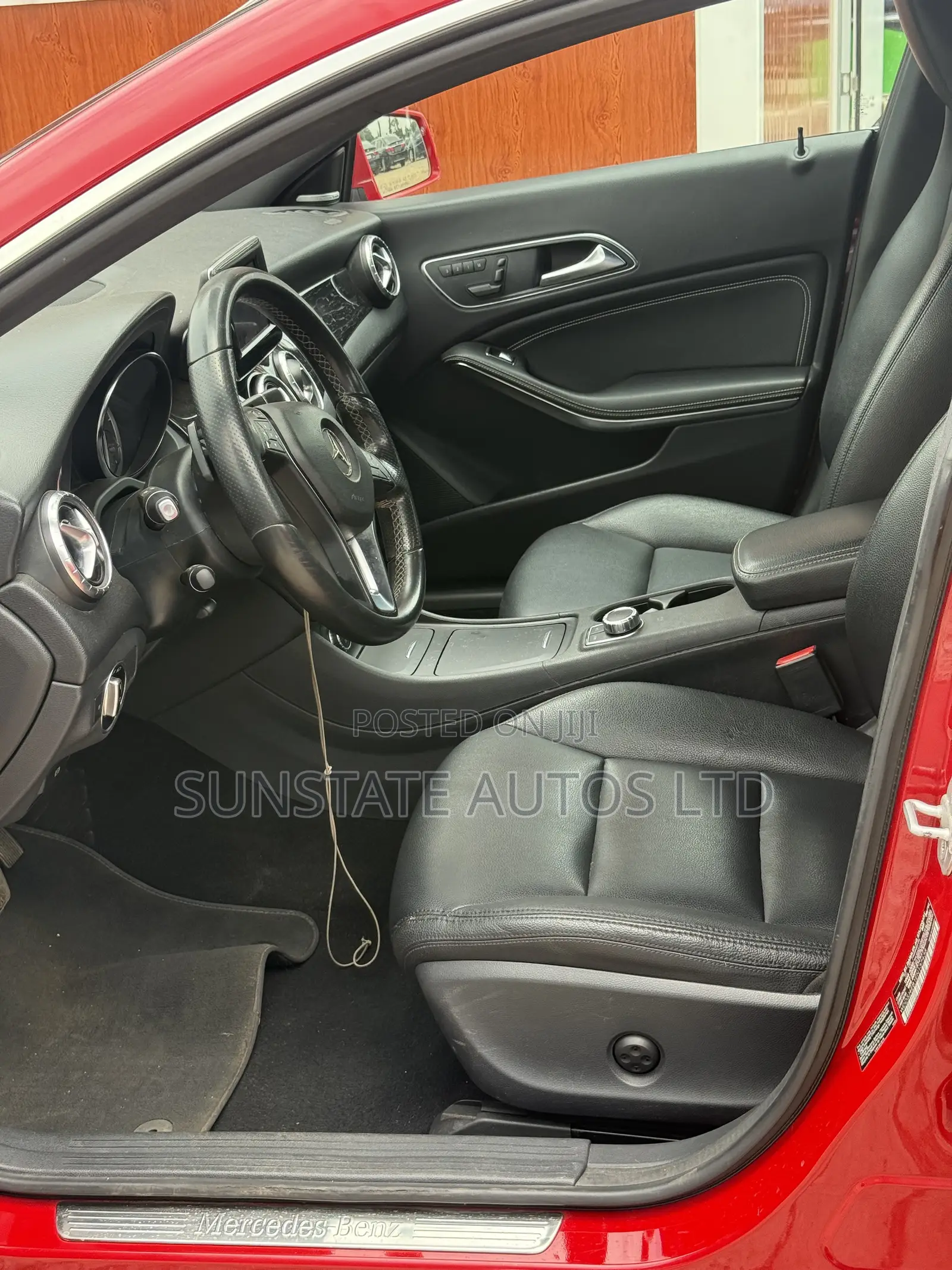 Mercedes-Benz CLA-Class 2014 Red