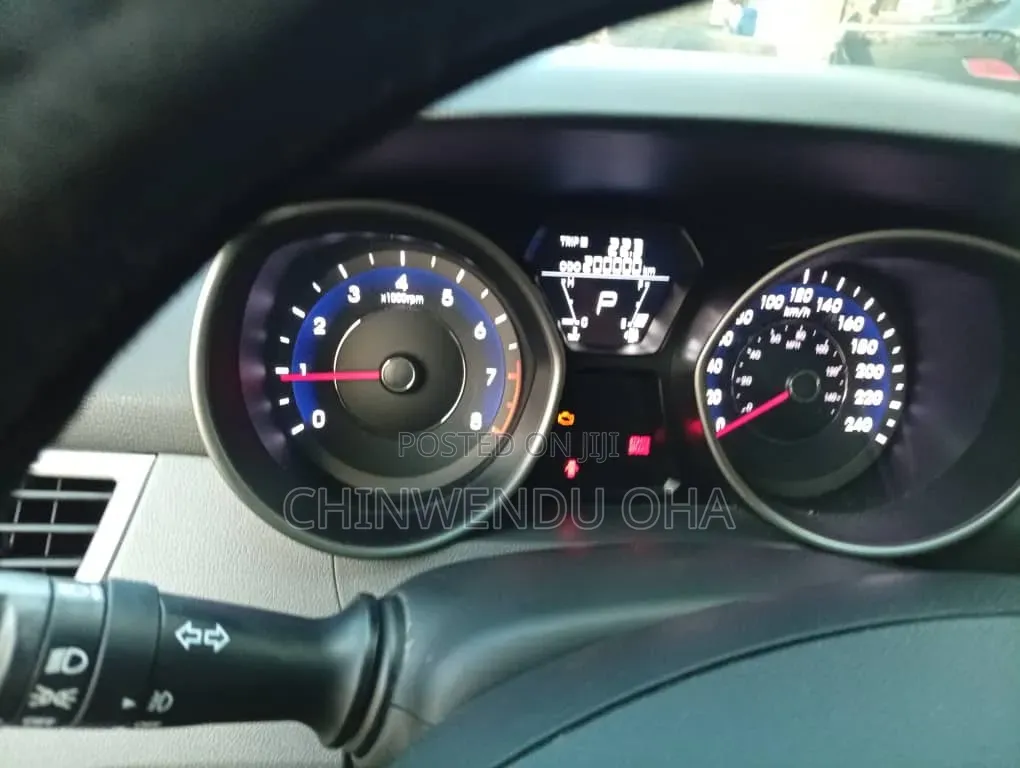 Hyundai Elantra 2013 Black