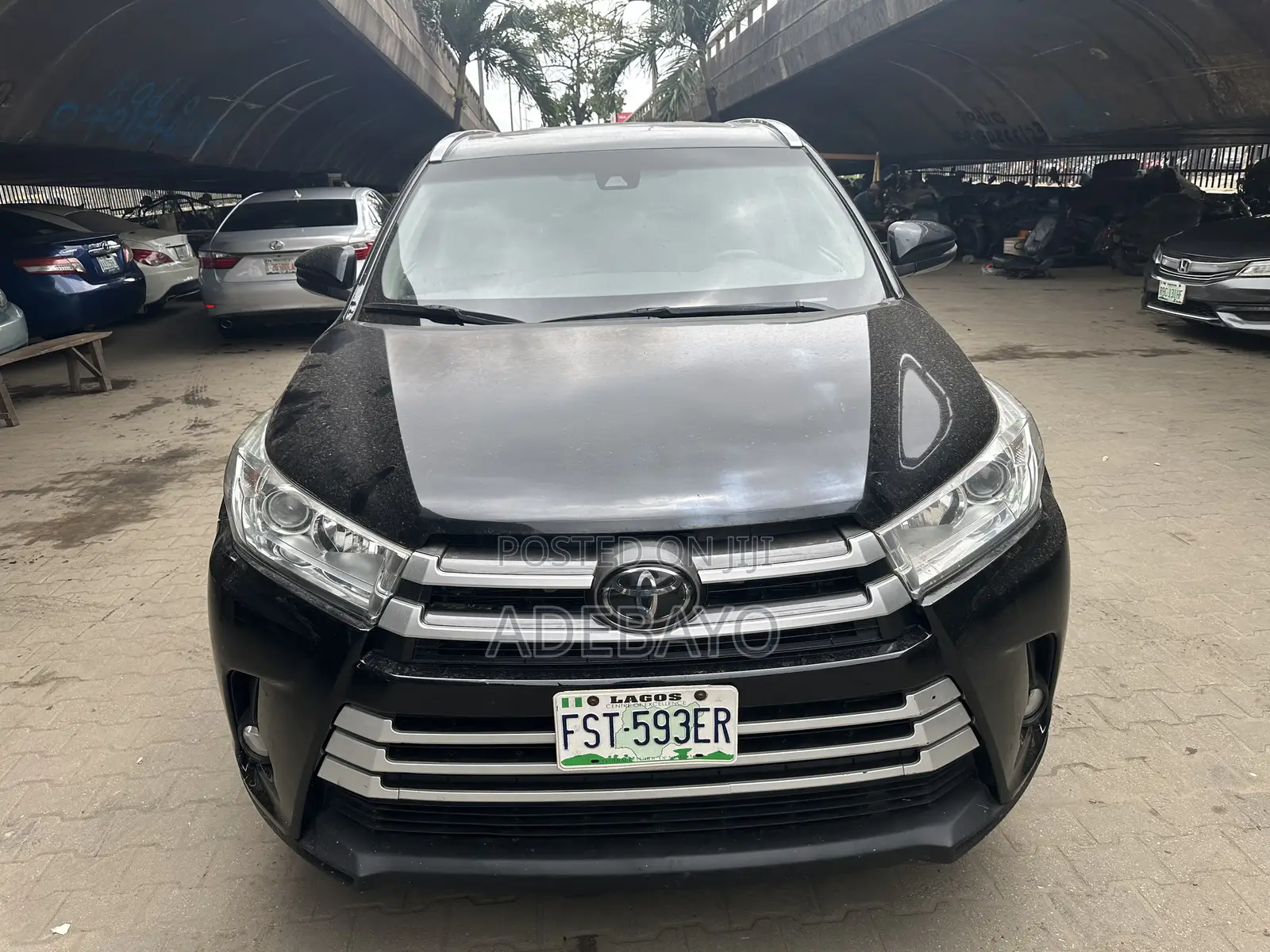 Toyota Highlander XLE 4x4 V6 (3.5L 6cyl 8A) 2017 Black