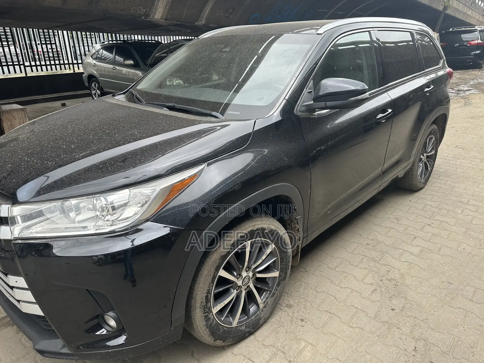 Toyota Highlander XLE 4x4 V6 (3.5L 6cyl 8A) 2017 Black