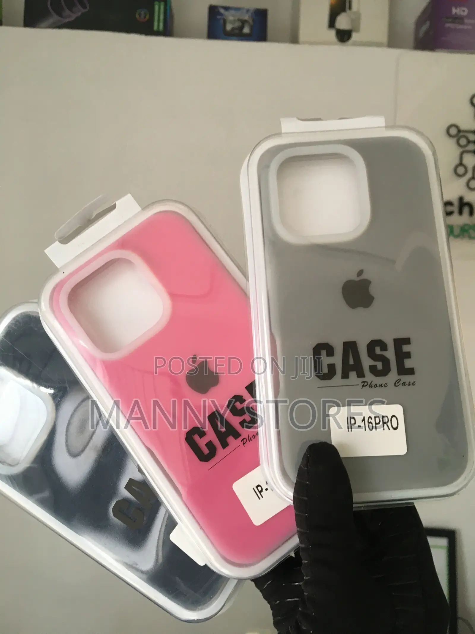 iPhone 16pro Pouches