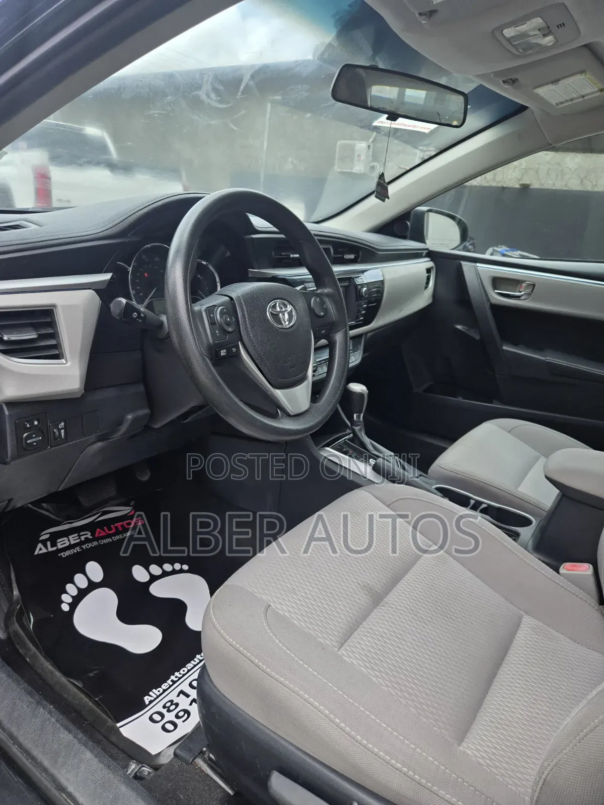 Toyota Corolla 2016 Black