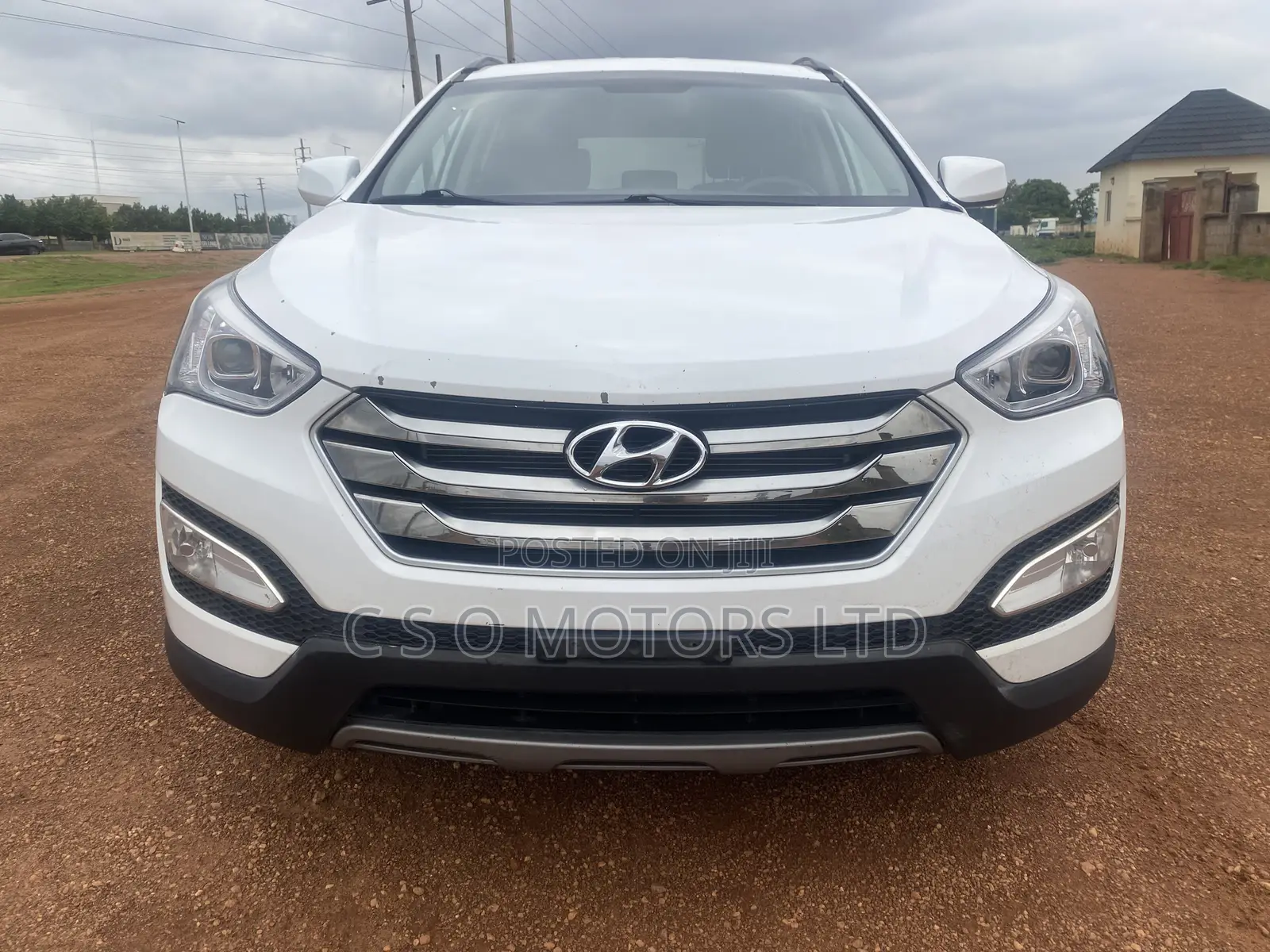 Hyundai Santa Fe 2016 White