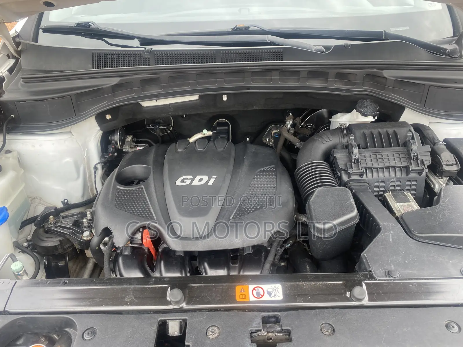 Hyundai Santa Fe 2016 White