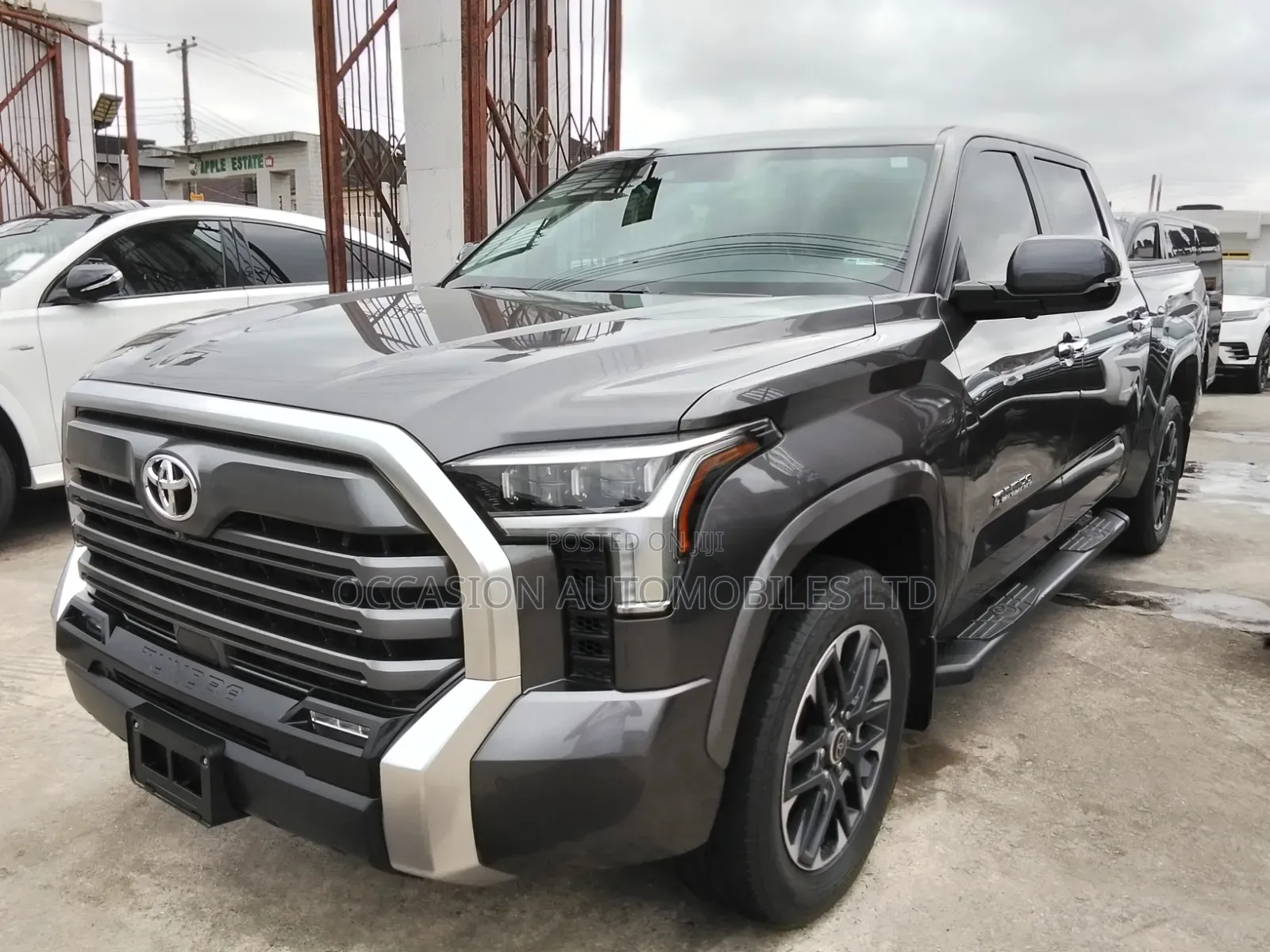 Toyota Tundra 2025 Gray