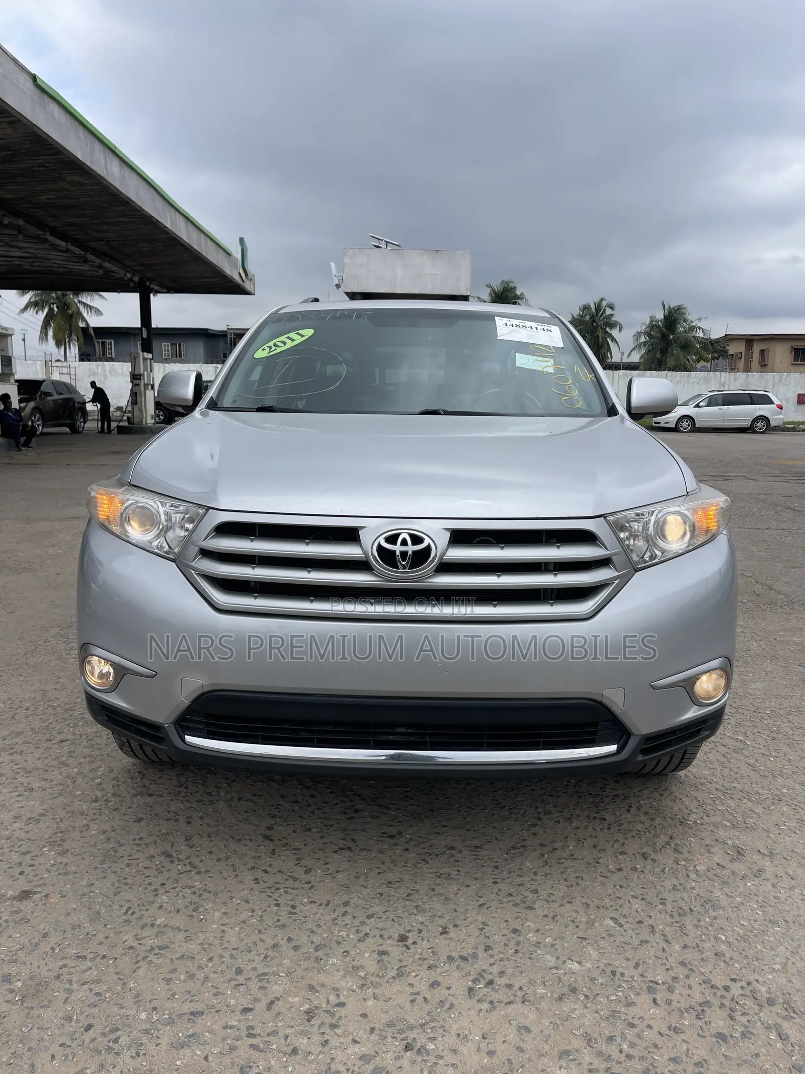 Toyota Highlander Limited 2011 Silver