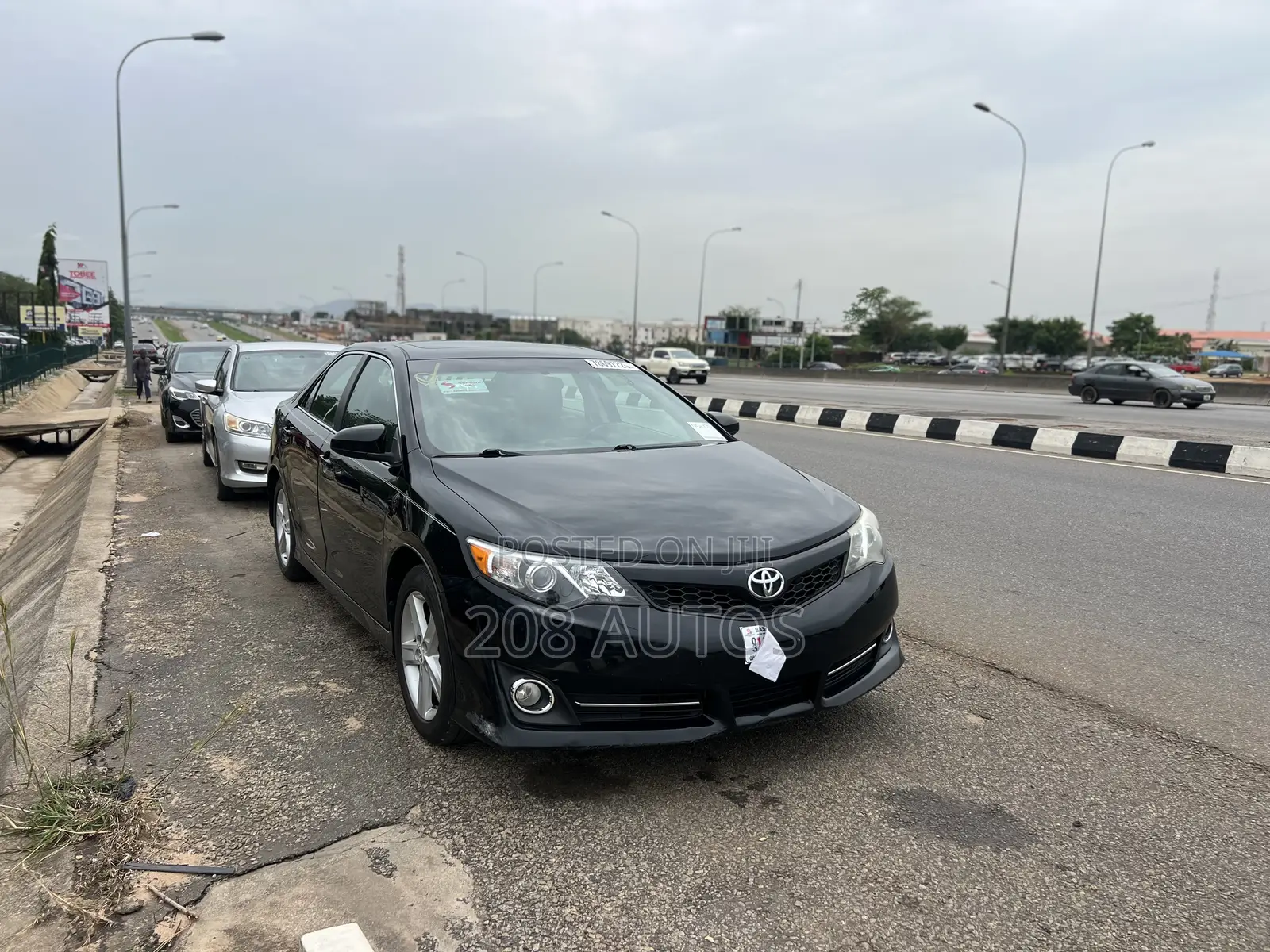 Toyota Camry SE 4dr Sedan (2.5L 4cyl 6A) 2012 Black