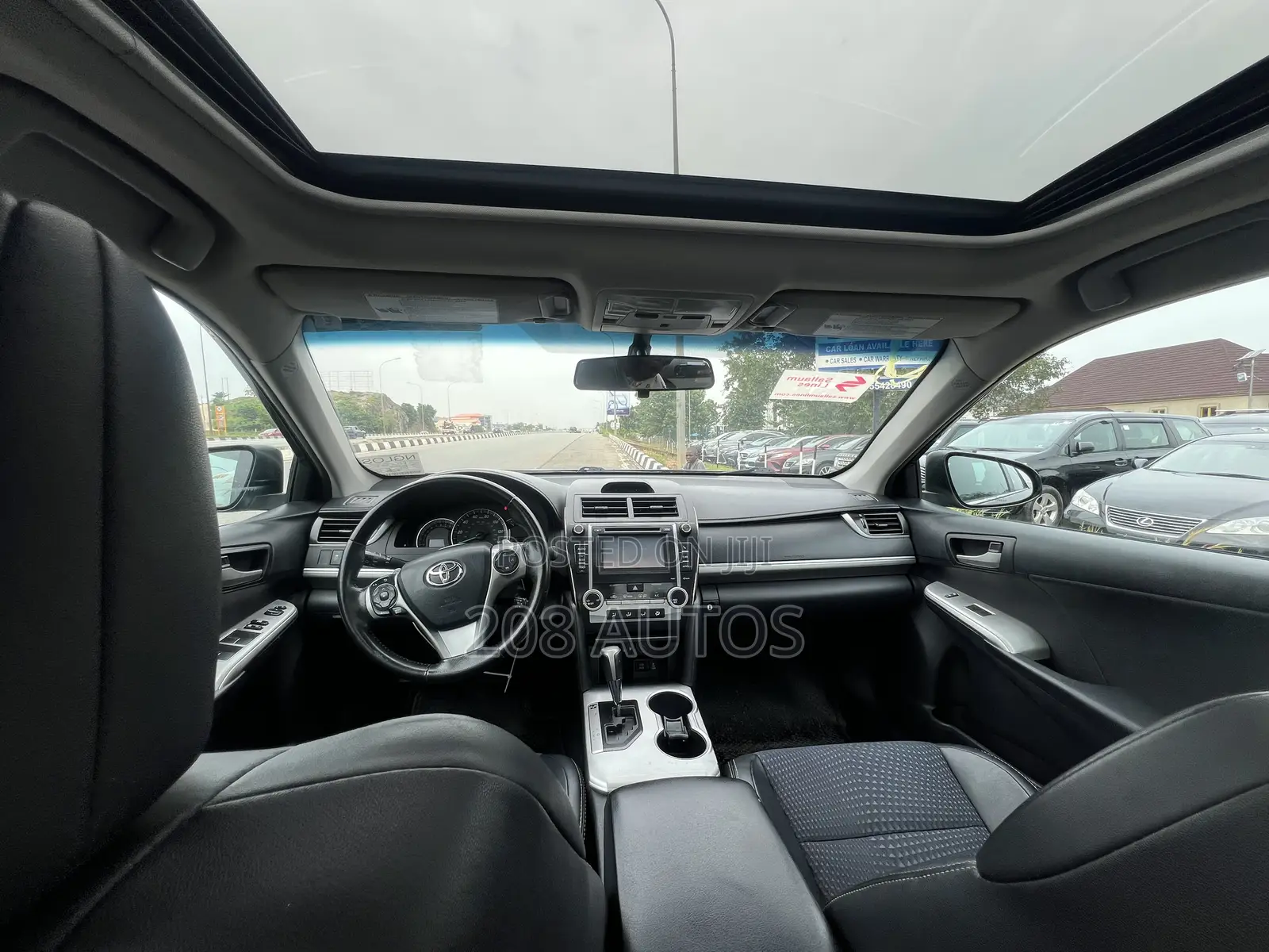 Toyota Camry SE 4dr Sedan (2.5L 4cyl 6A) 2012 Black