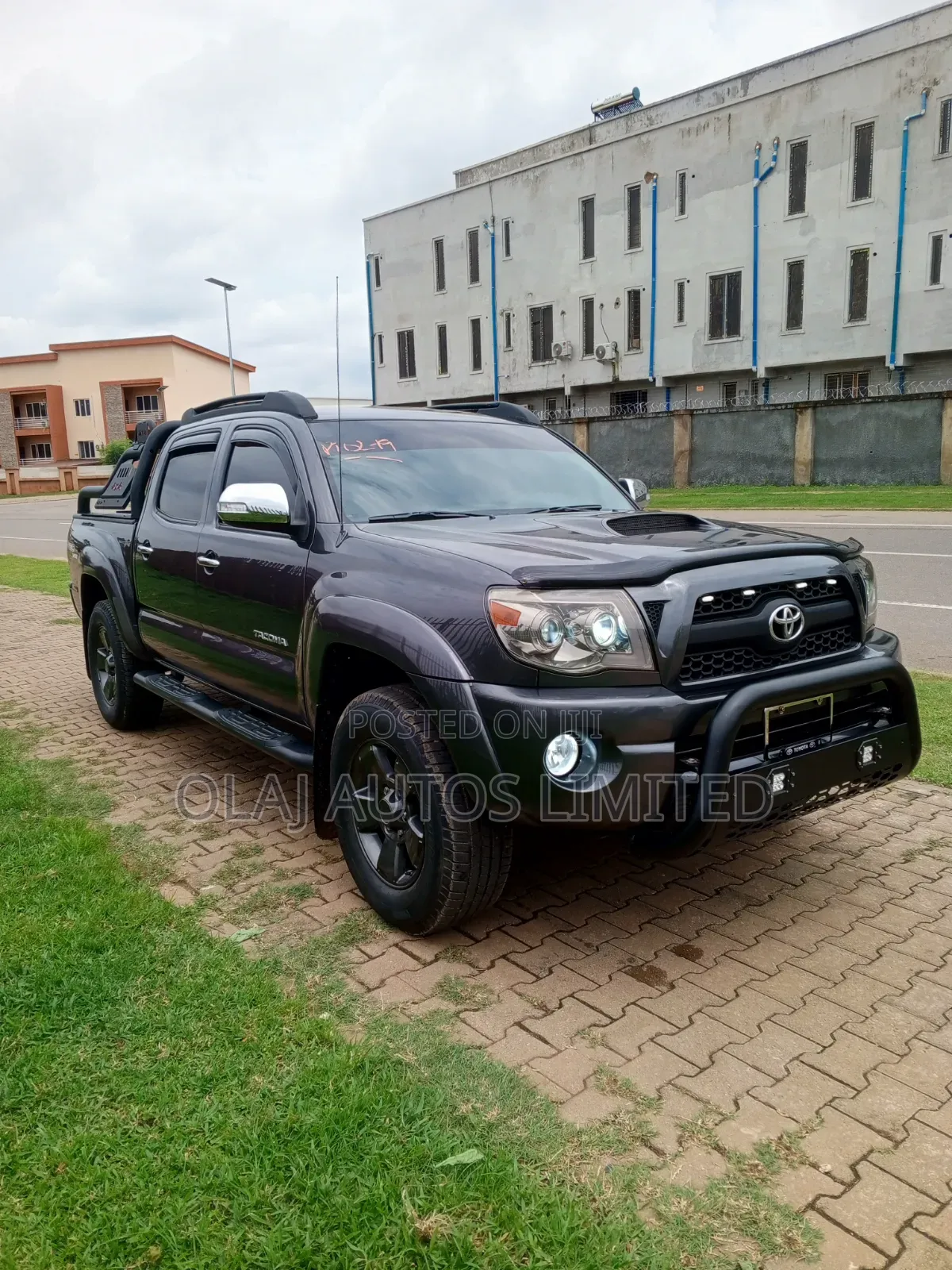 Toyota Tacoma 2012 Gray