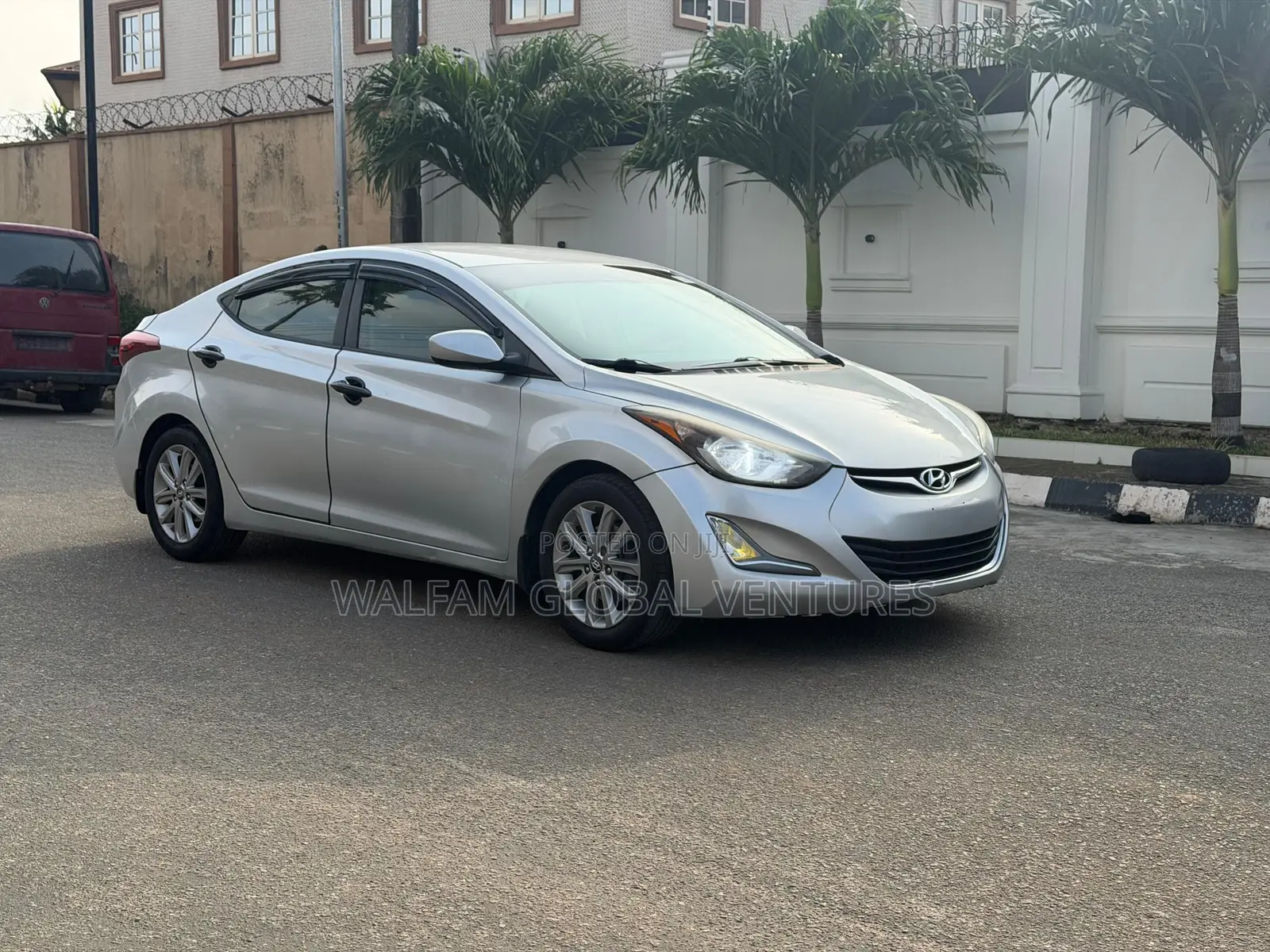 Hyundai Elantra 2015 Silver
