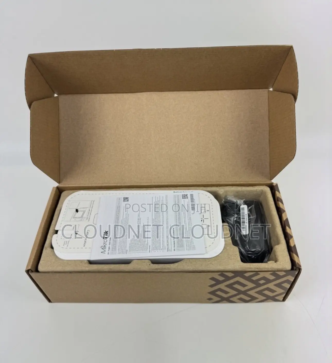 Mikro-Tik wAP LTE Kit - 2.4 GHz Wireless AP/router RBwAPR-2nD R11e-Lte