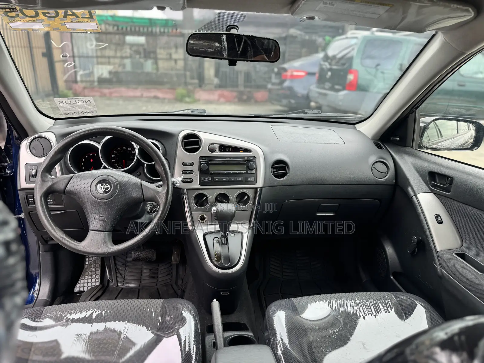 Toyota Matrix Hatchback FWD (1.8L 4cyl 5M) 2007 Blue