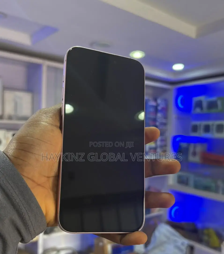 Apple iPhone 15 Plus 128 GB Pink