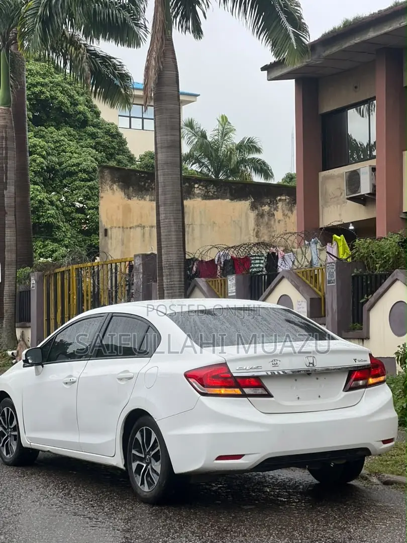 Honda Civic 2015 White