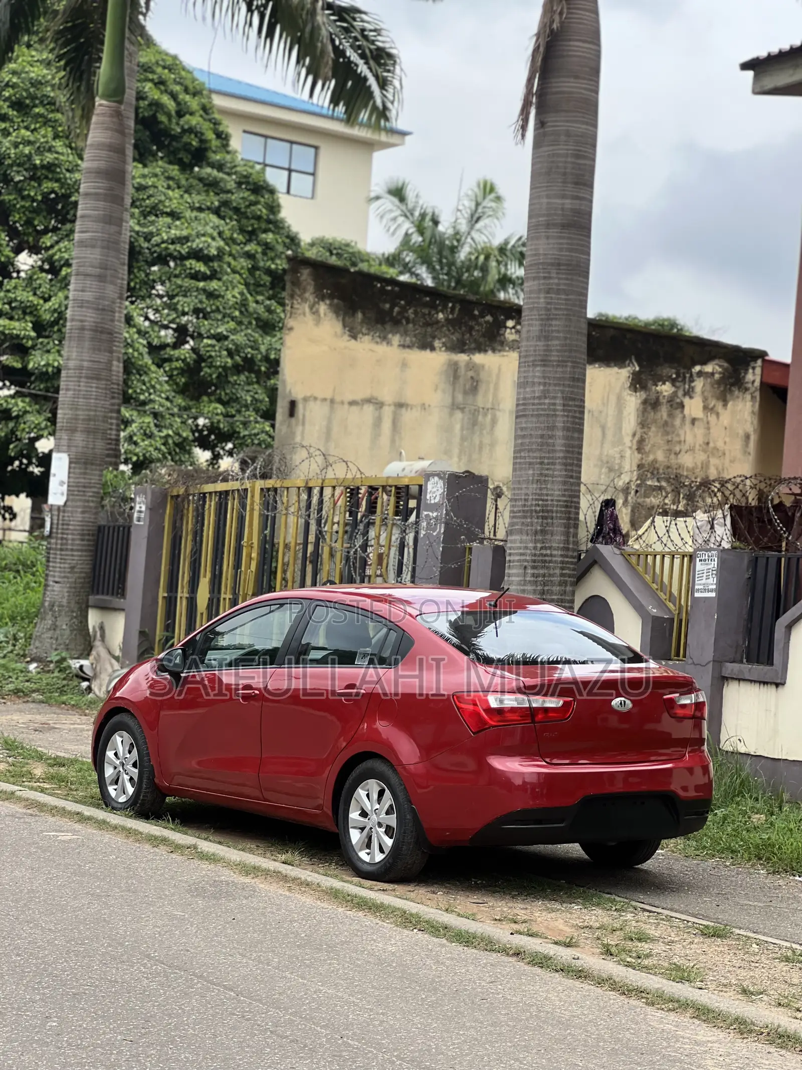 Kia Rio 2013 Red